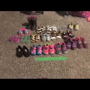 Toddler shoes from 3-5 size
